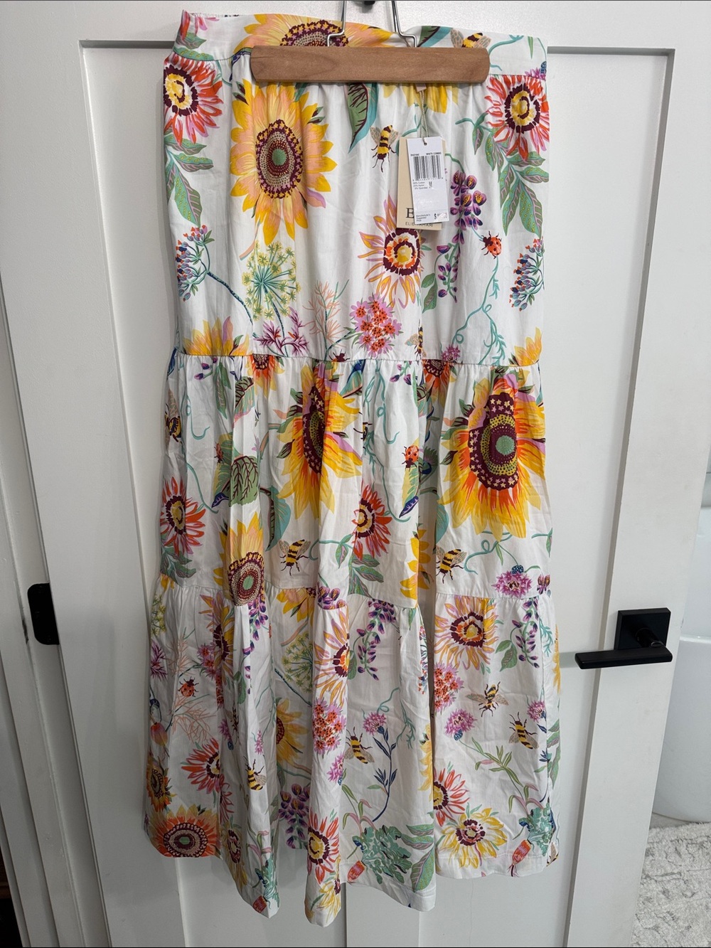 Elie. Tahari Floral Tiered White Sunflower Maxi Skirt
